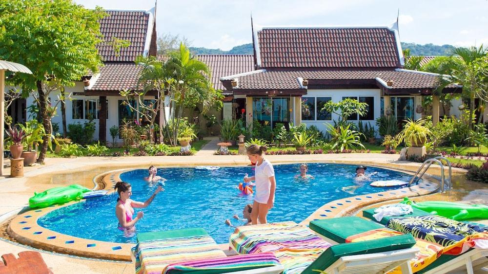 Andaman Bangtao Bay Resort Phuket Kültér fotó