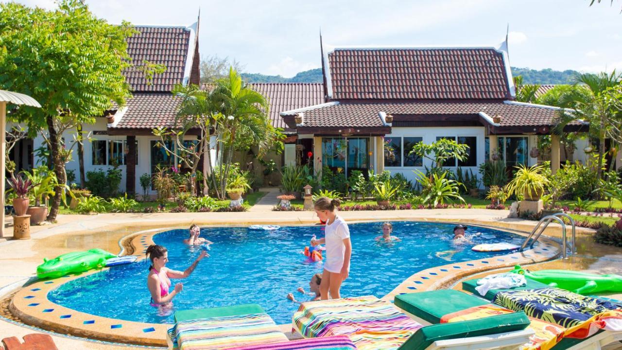 Andaman Bangtao Bay Resort Phuket Kültér fotó